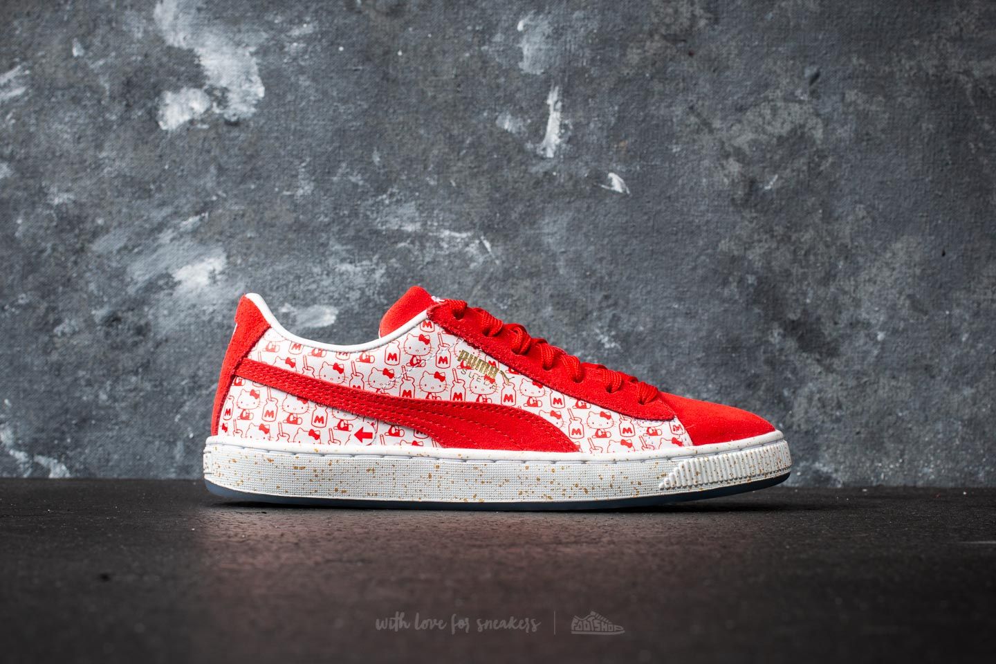 Kids sneakers and shoes Puma Suede Classic x Hello Kitty Jr Bright Red Bright Red Footshop