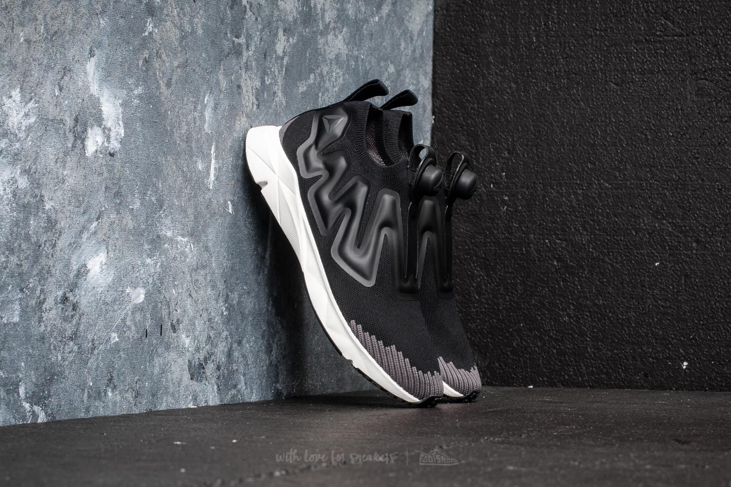 Pump supreme ultraknit hot sale