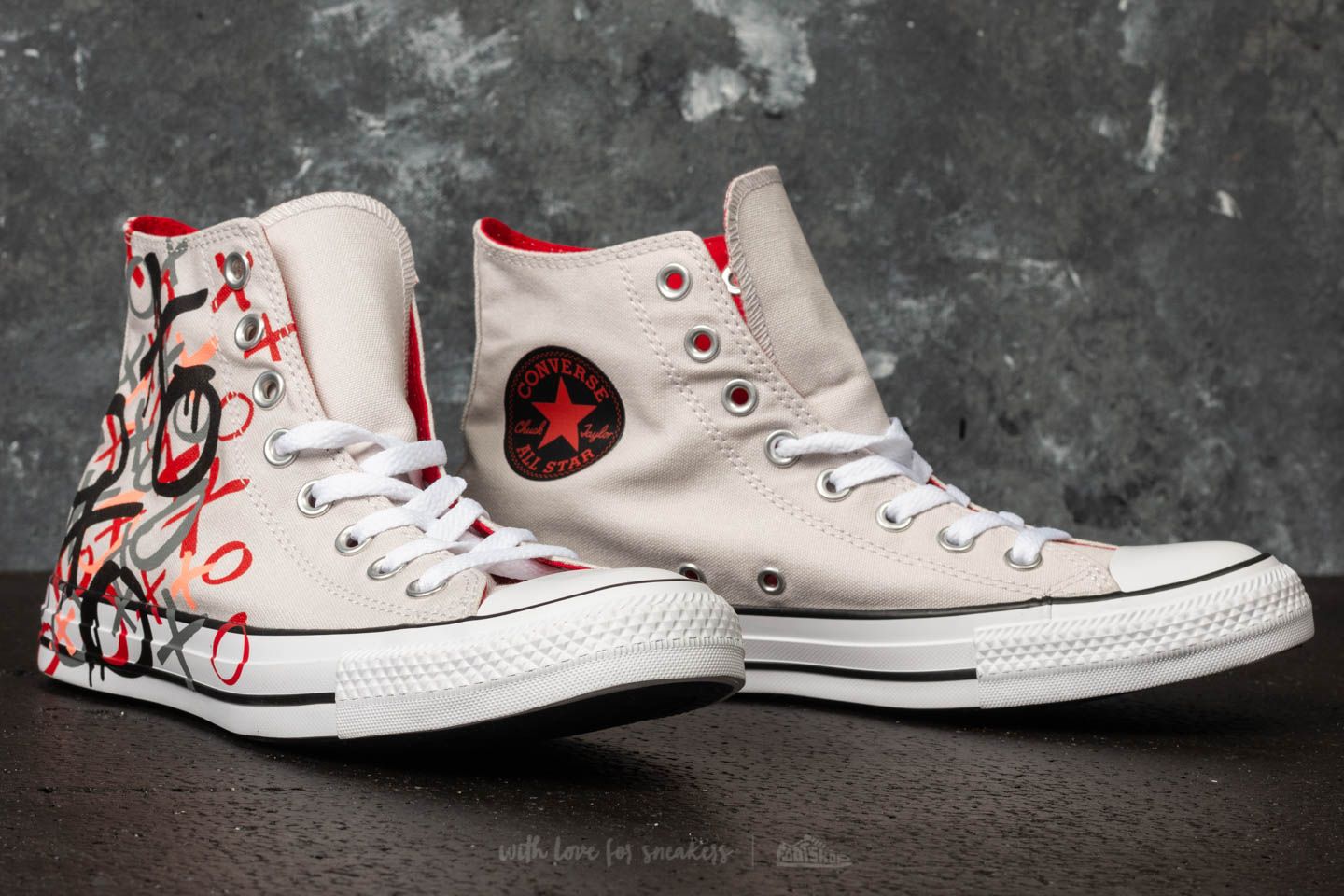 Vyriška avalynė Converse Chuck Taylor All Star Hi Mouse/ Enamel Red/ White