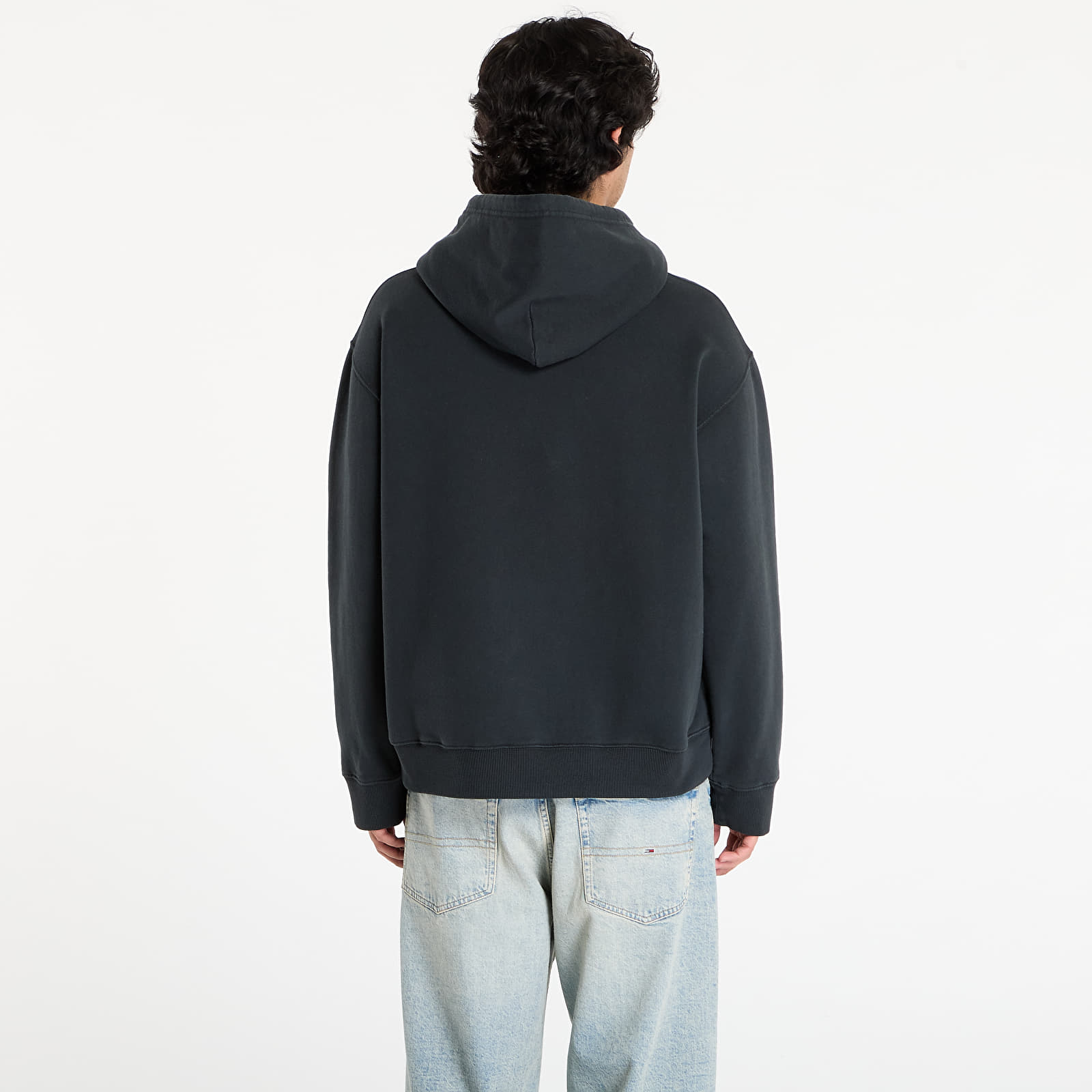 Mikinas ar kapuci un sporta krekli MM6 Maison Margiela Sweatshirt Washed Black