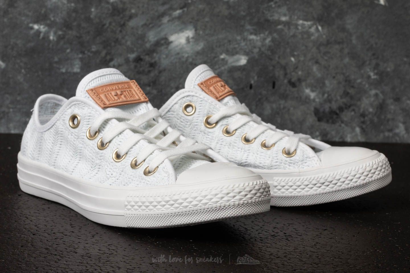 Women s shoes Converse Chuck Taylor All Star Ox White Tan Mouse Footshop
