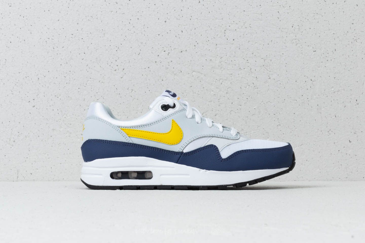 Women's shoes Nike Air Max 1 (GS) White/ Tour Yellow-Blue Recall