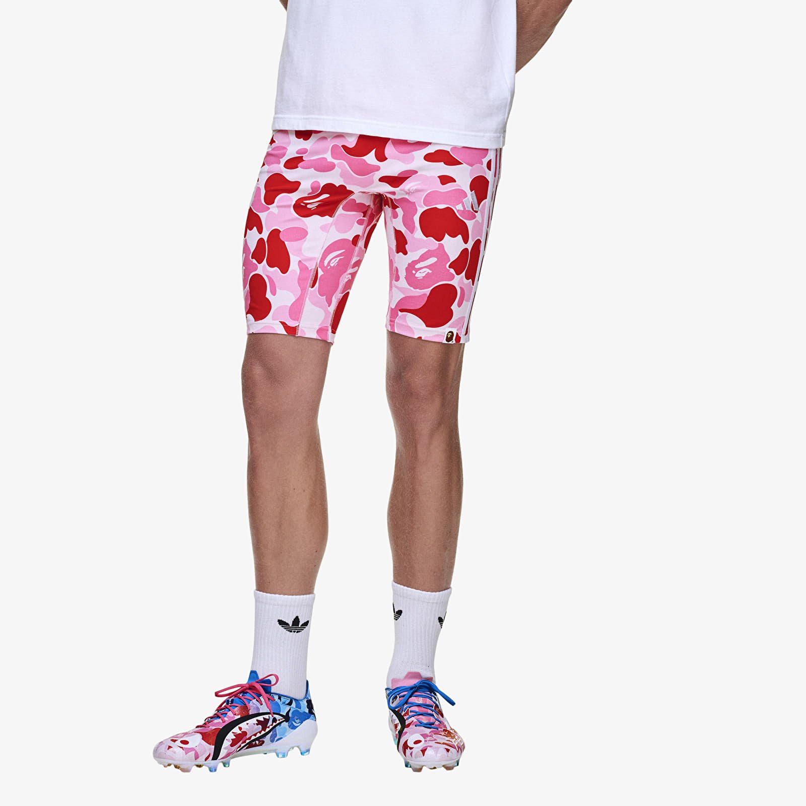 Kratke hlače  adidas x BAPE FB Tights Semi Solar Pink