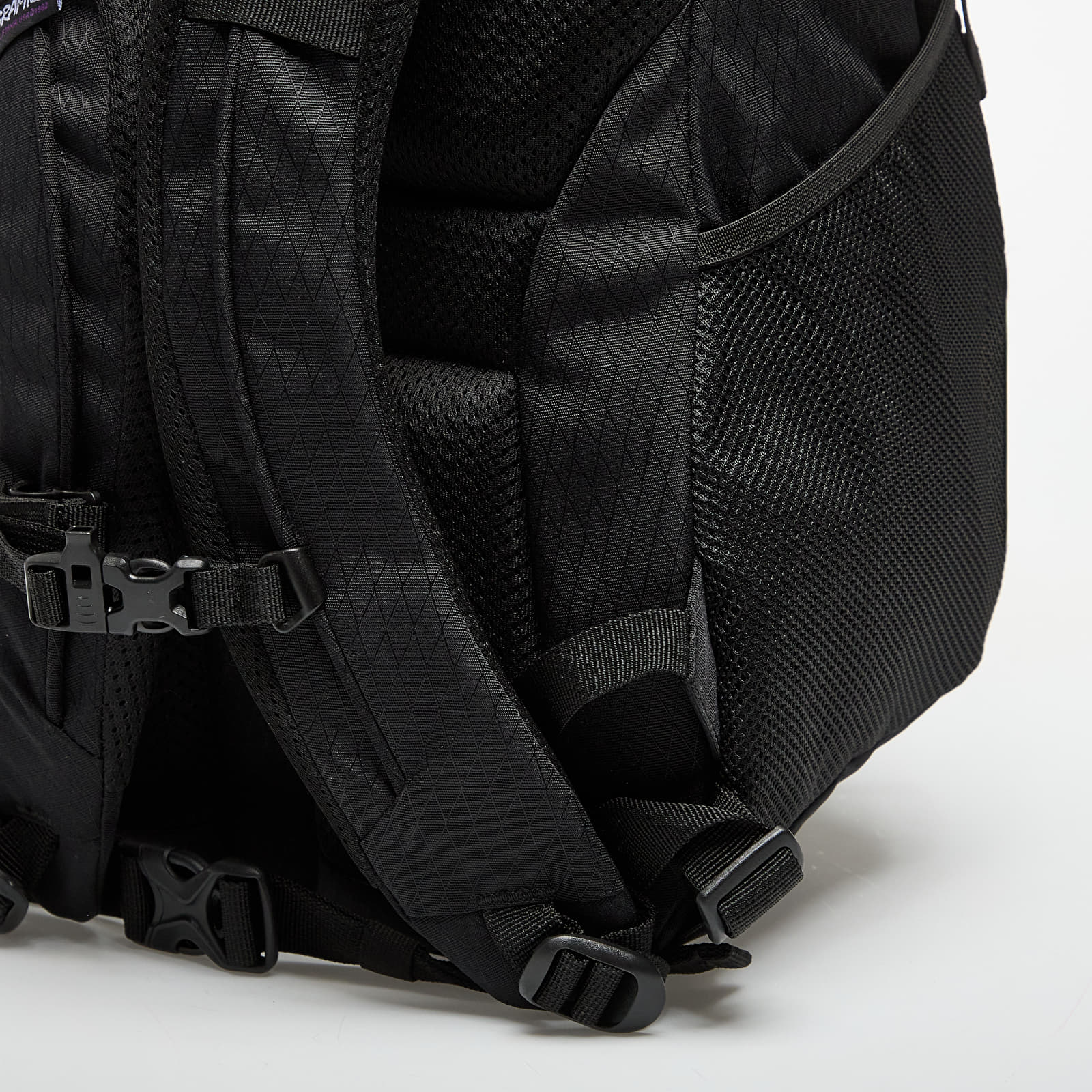 Zaini Gramicci Day Pack 25L Black