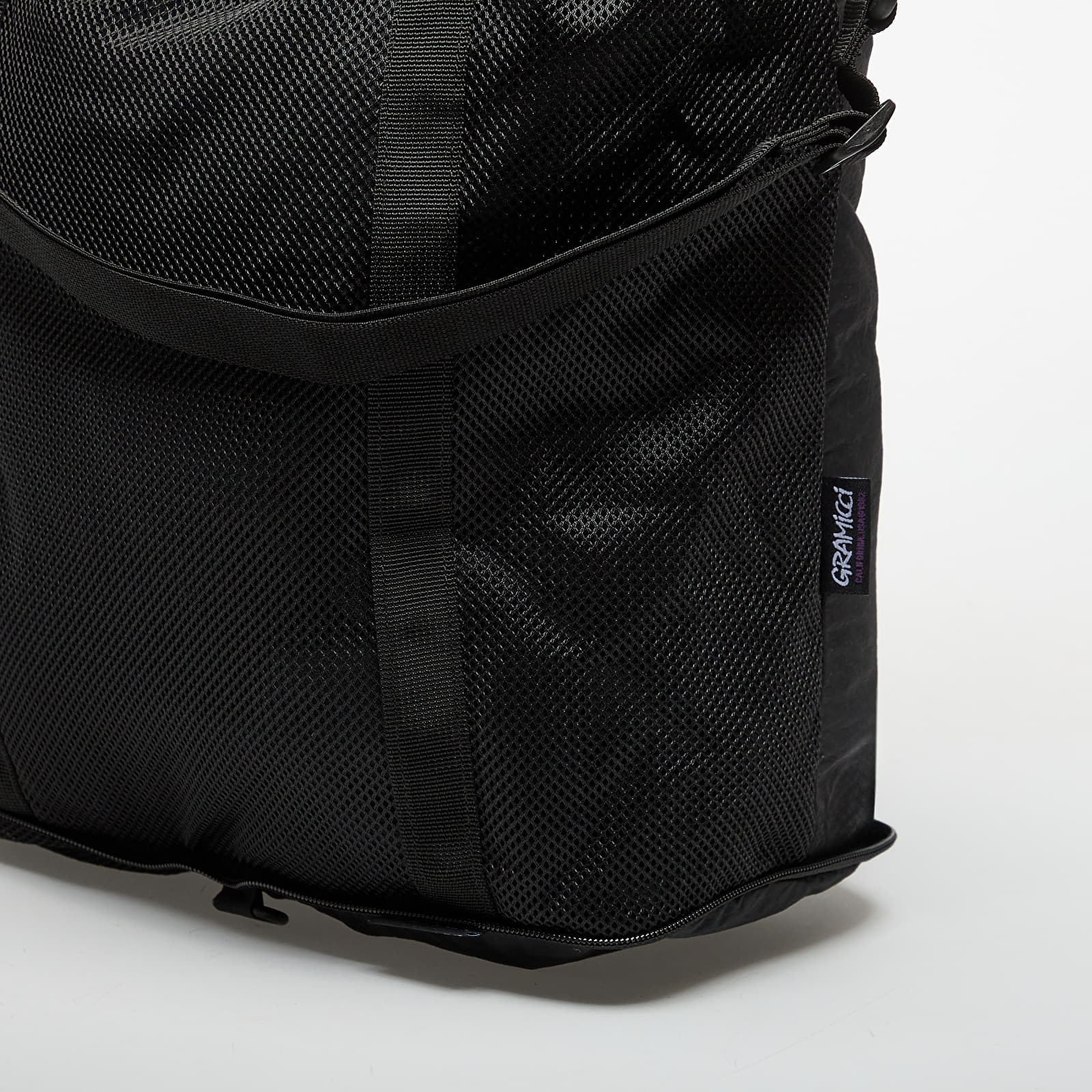 Crossbody somas Gramicci Nylon Packable Tote Black