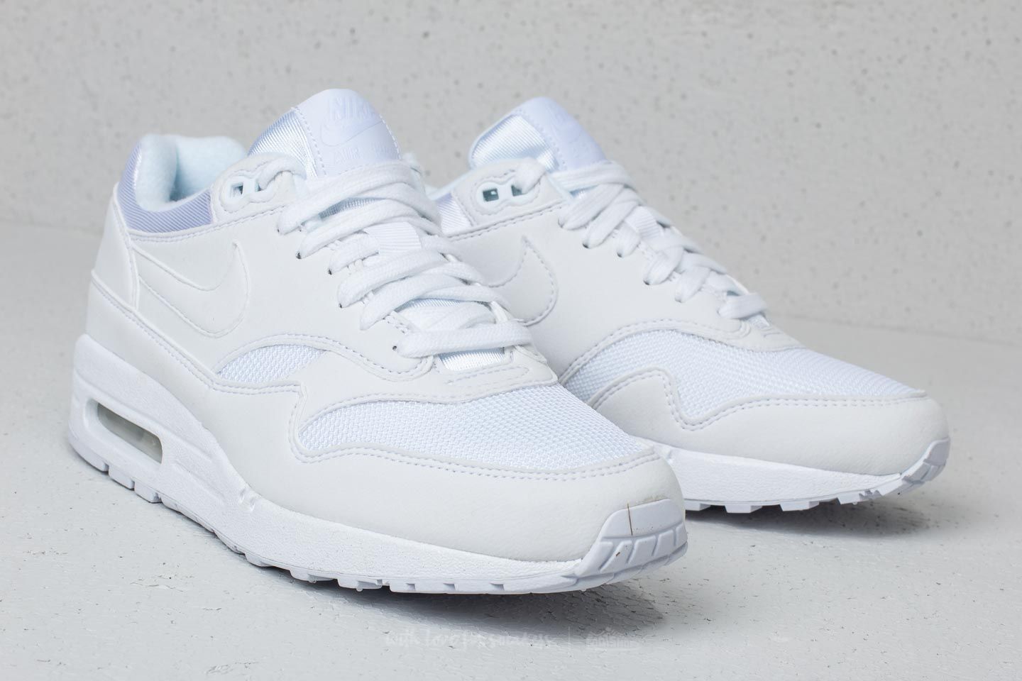 Naisten kengät Nike Air Max 1 WMNS White/ White-Pure Platinum