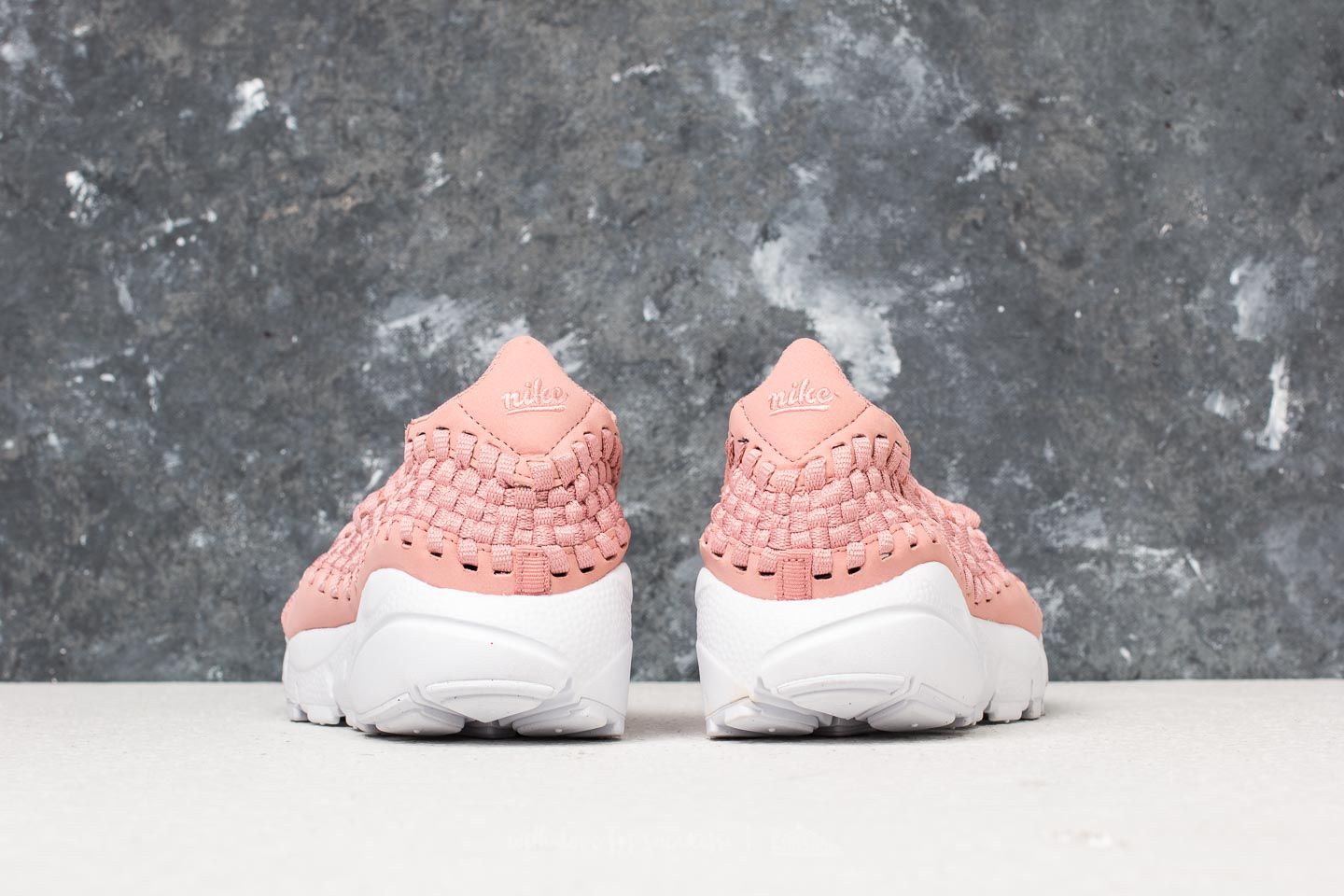 Women s shoes Nike Air Footscape Woven WMNS Rust Pink Rust Pink