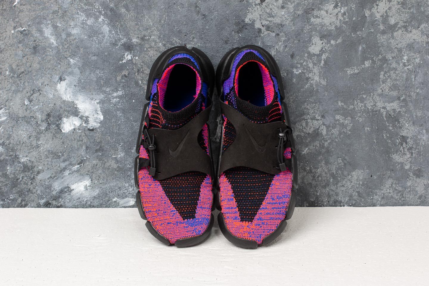 Nike footscape deals flyknit dm black