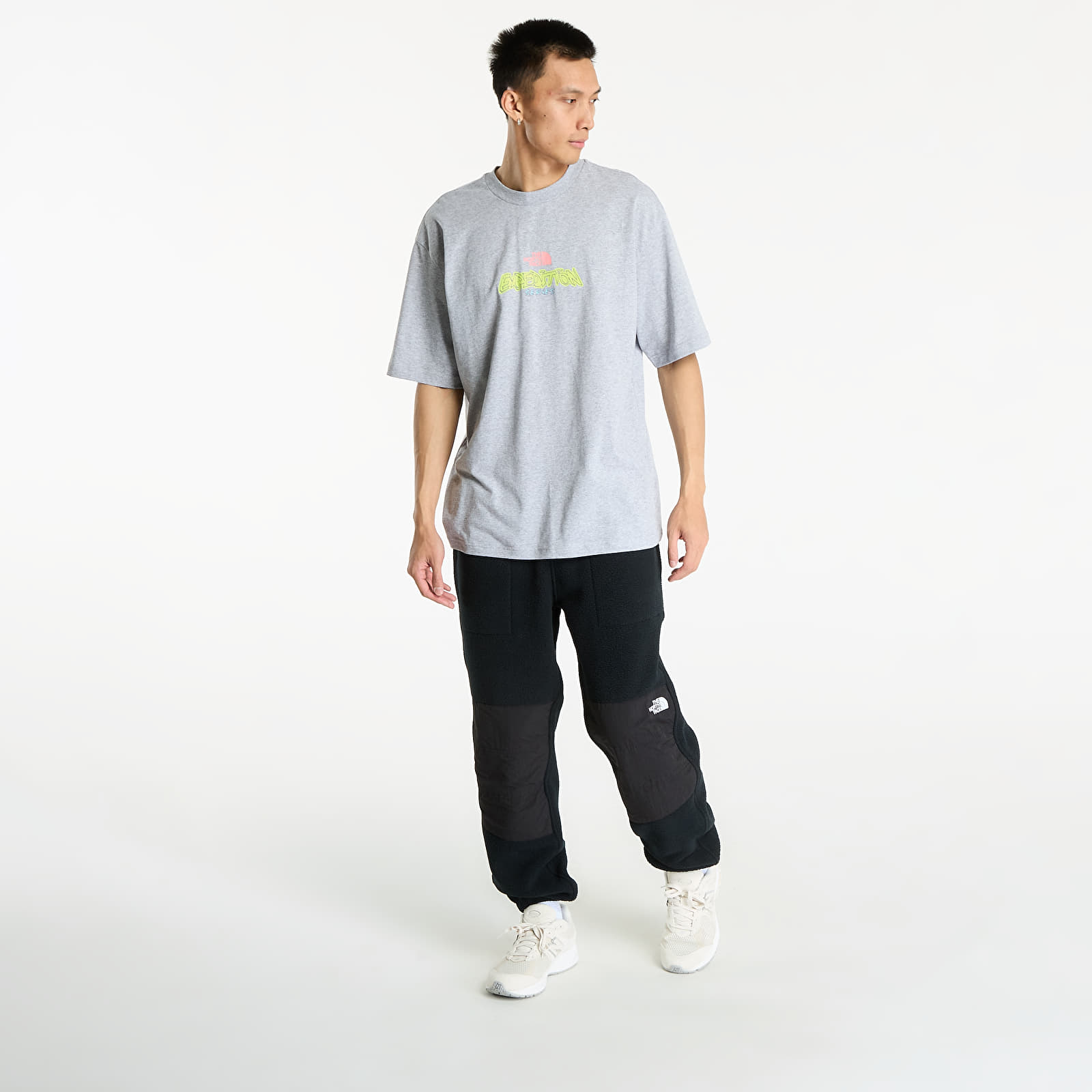Majice T-shirt The North Face U Expedition Celebration Oversized S/S Tee UNISEX Light Grey Heather