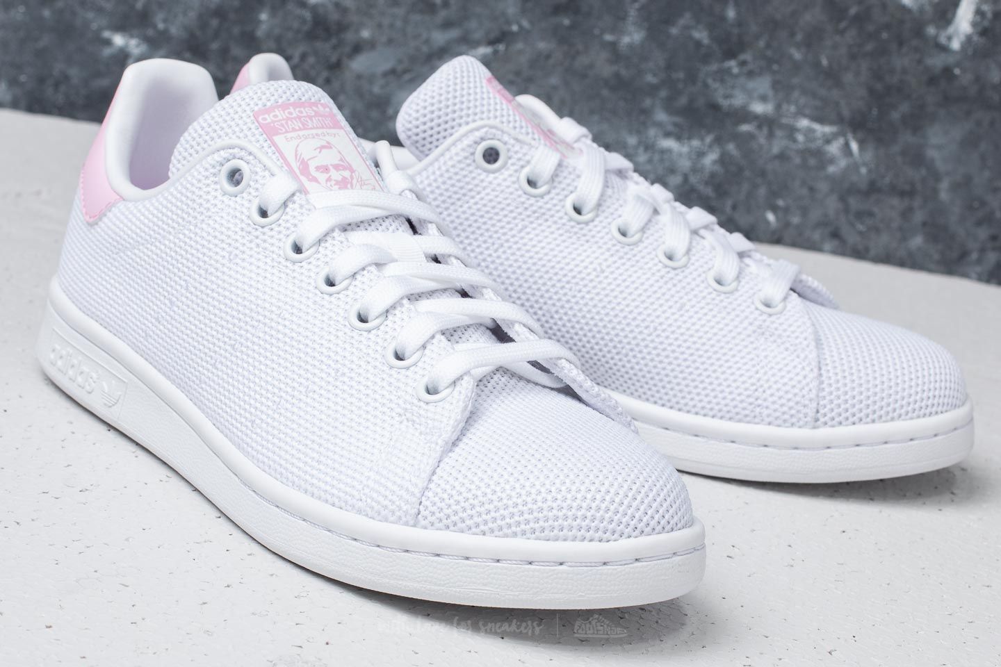 Cq2823 adidas sale