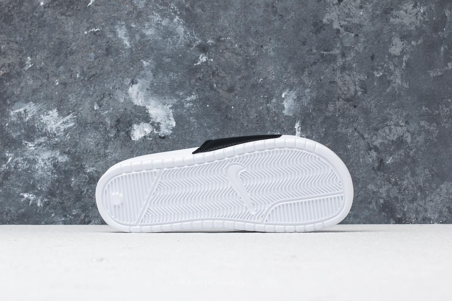 Moteriška avalynė Nike Wmns Benassi JDI BP White/ Pure Platinum-Black