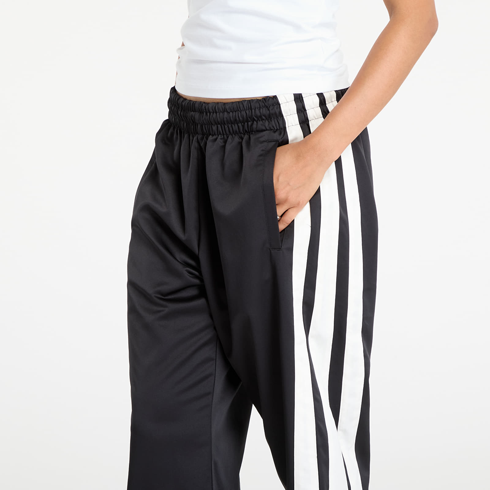 Trenerke adidas Luxe Trousers UNISEX Black