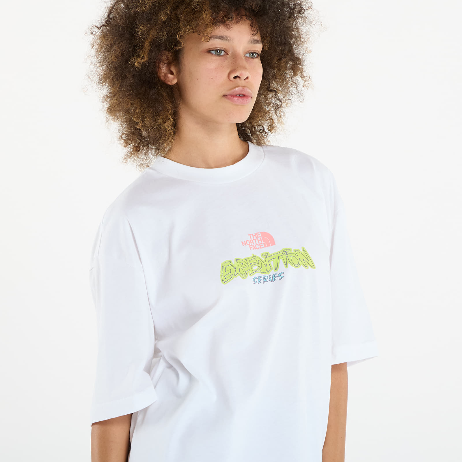 T-shirts The North Face U Expedition Celebration Oversized S/S Tee UNISEX TNF White