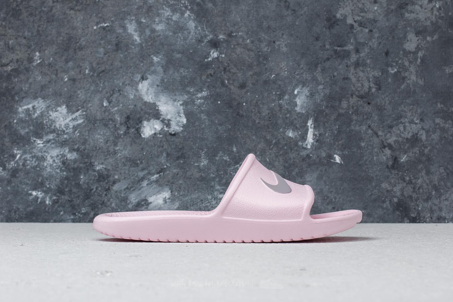 Nike wmns kawa sales shower