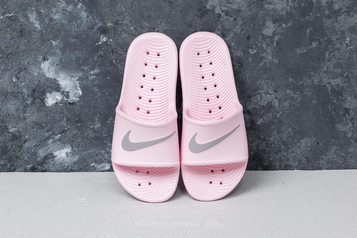Moteriška avalynė Nike Wmns Kawa Shower Arctic Pink/ Atmosphere Grey