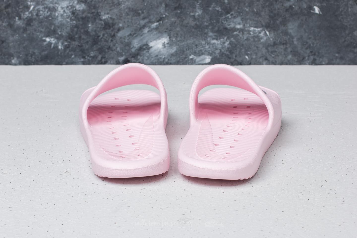 Moteriška avalynė Nike Wmns Kawa Shower Arctic Pink/ Atmosphere Grey