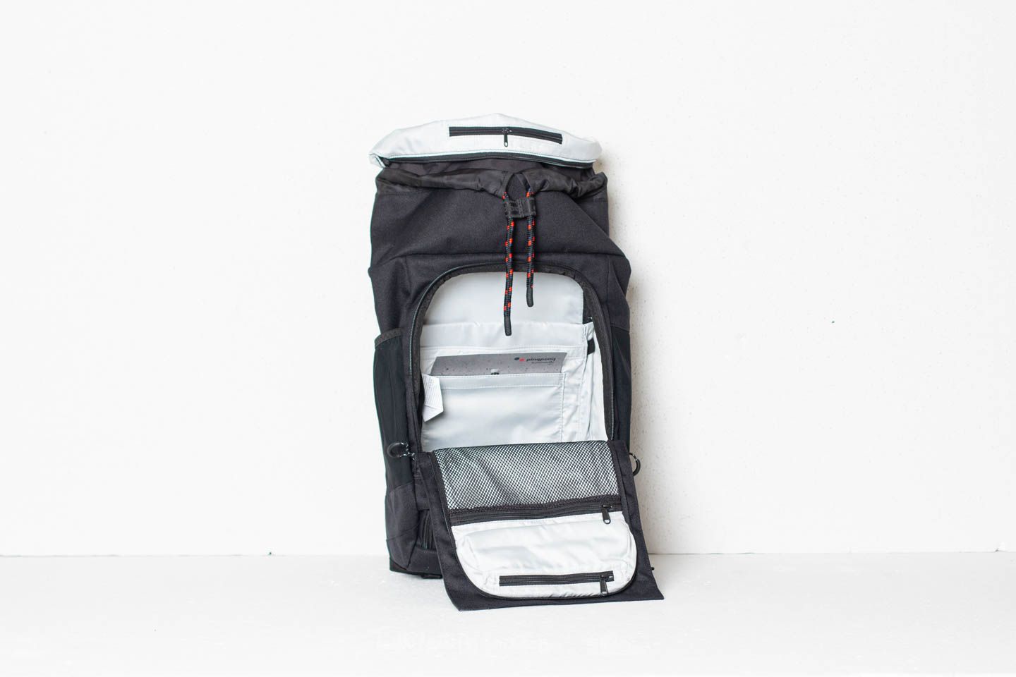 Rucksäcke pinqponq Blok Medium Backpack Licorice Black