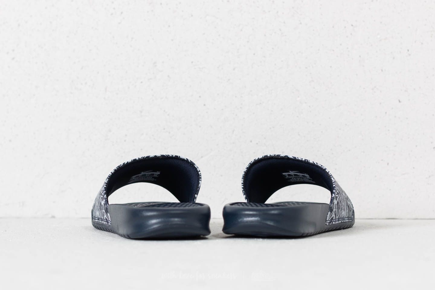 Meeste kingad Nike Benassi JDI Print Obsidian/ Pure Platinum