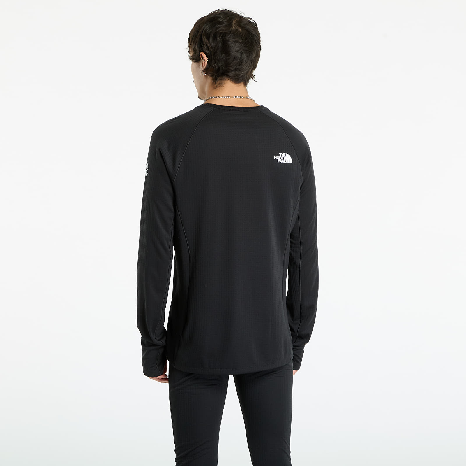 Hupparit ja collegepaidat The North Face M Summit Pro 120 Crew TNF Black