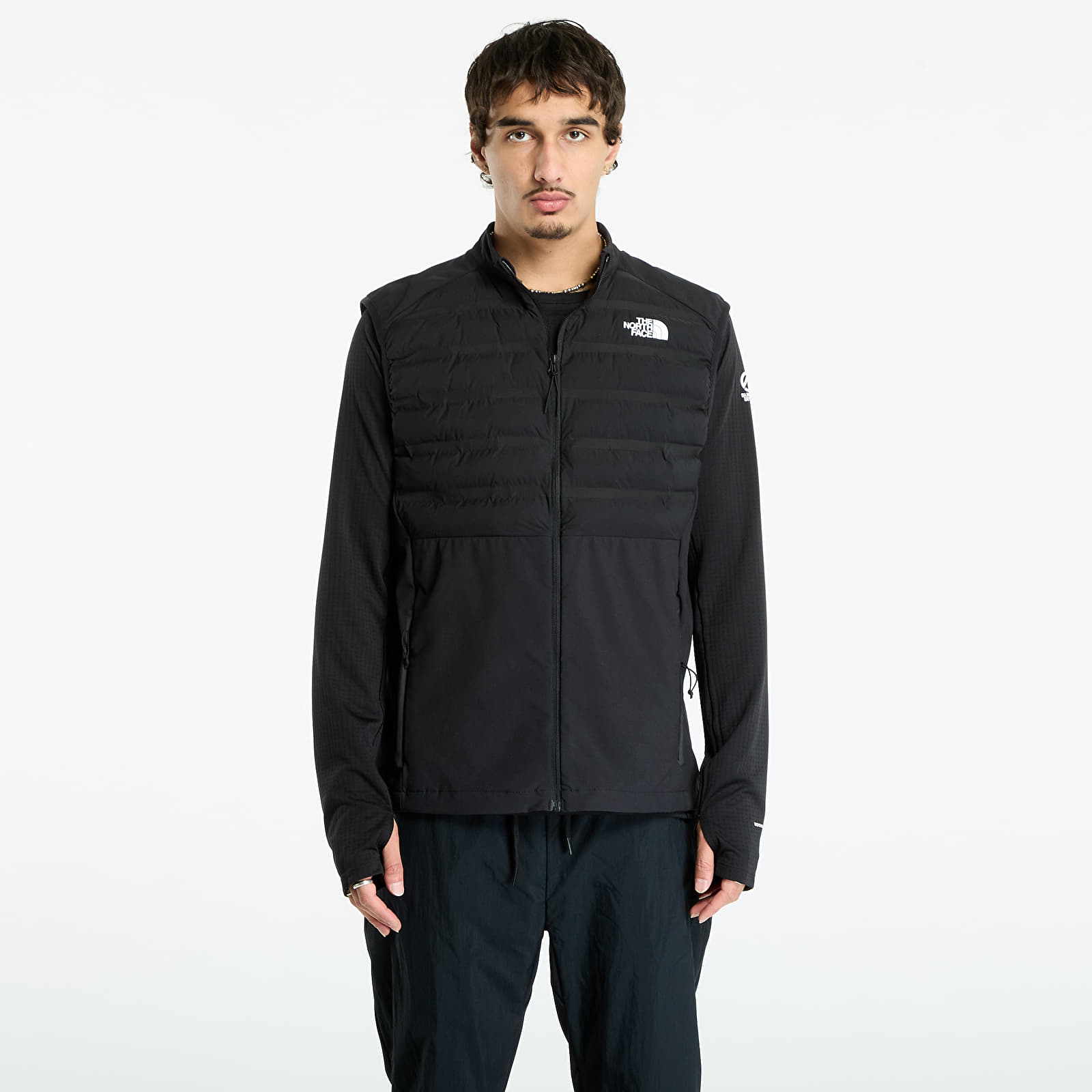 Vests The North Face M Mountain Athletics Cari Hybrid Vest TNF Black