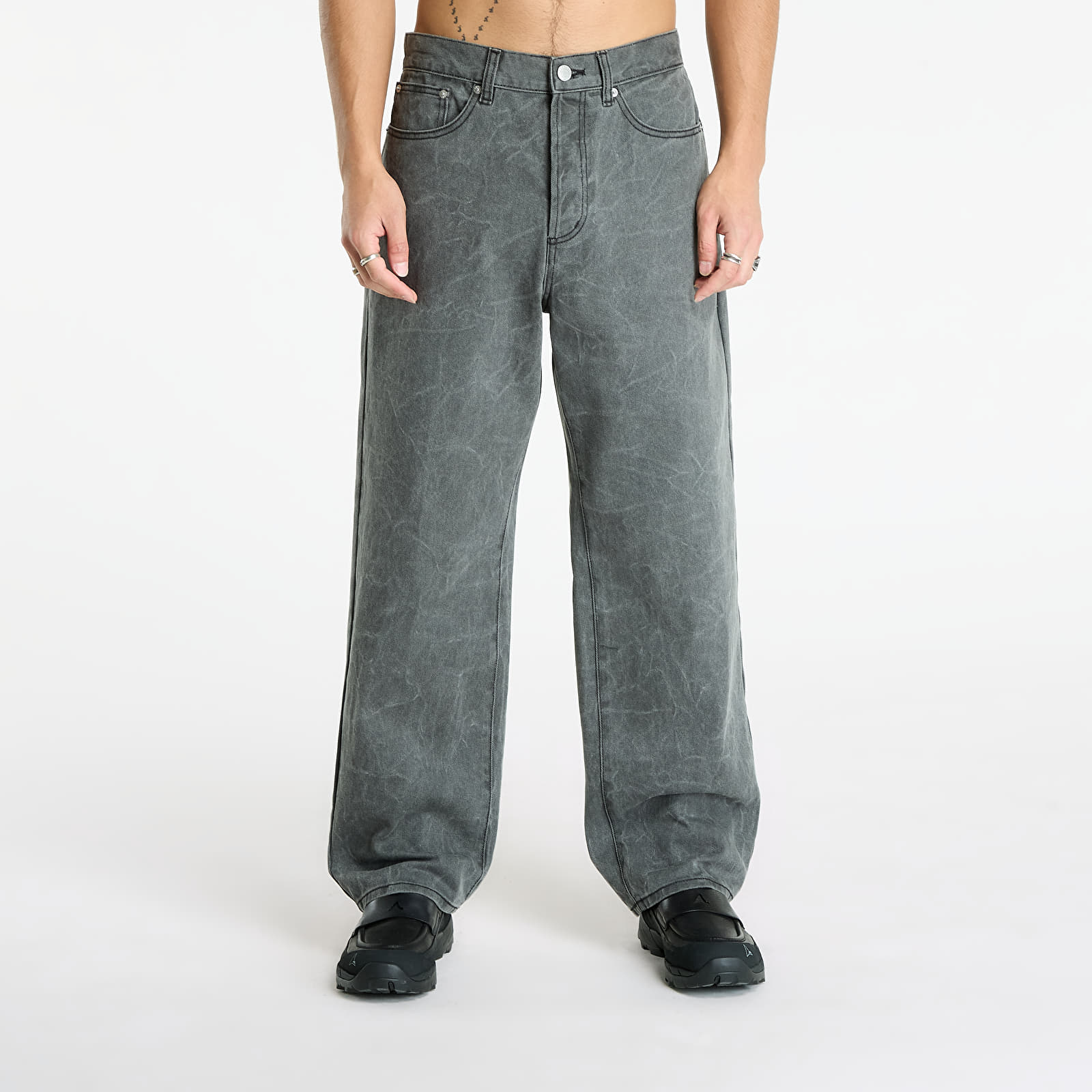 Muške hlače OBEY Classic Wrinkle Baggy Denim Black Wrinkle Wash