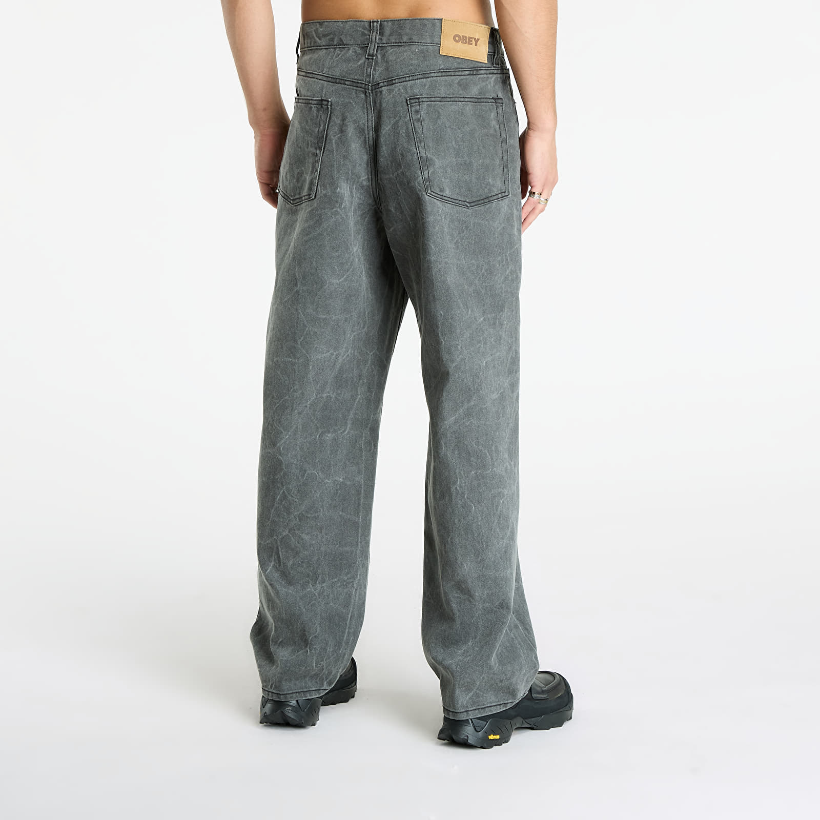 Muške hlače OBEY Classic Wrinkle Baggy Denim Black Wrinkle Wash