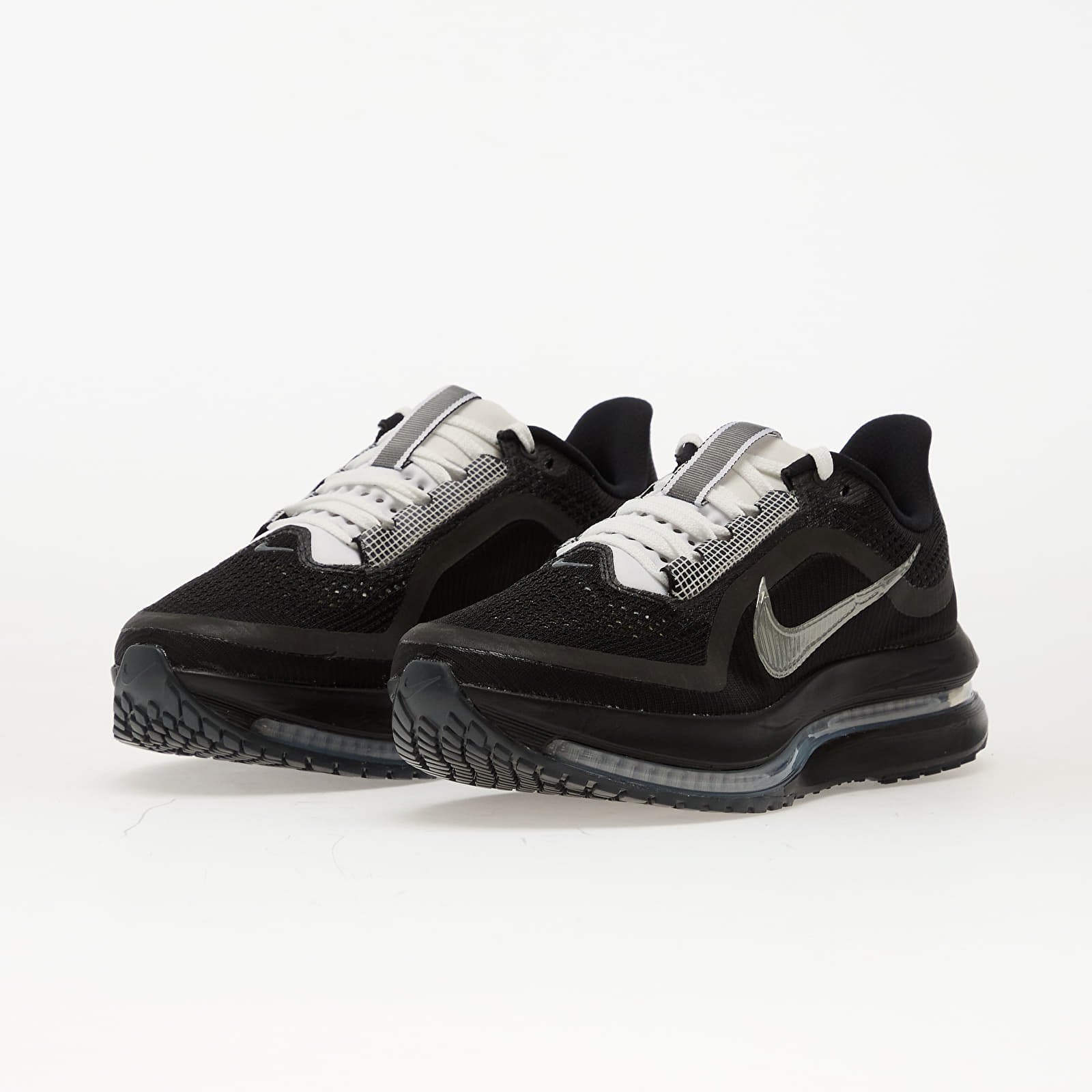 Miesten kengät Nike Pegasus Premium Sp Black/ Metallic Silver-White