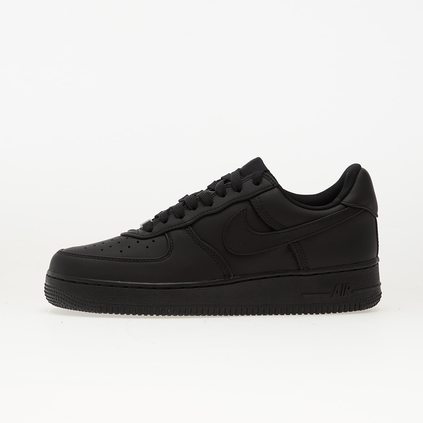 Miesten kengät Nike Air Force 1 Low Retro Prm Black/ Black-White