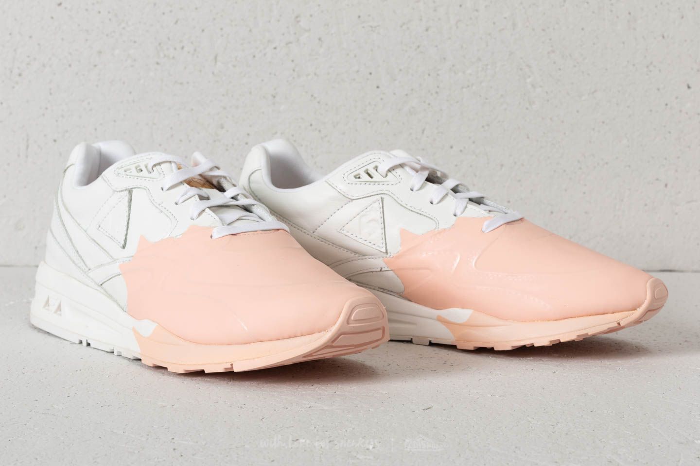 Herren Sneaker und Schuhe le coq sportif LCS R800 Leather Optical White/ Scallop Sheel
