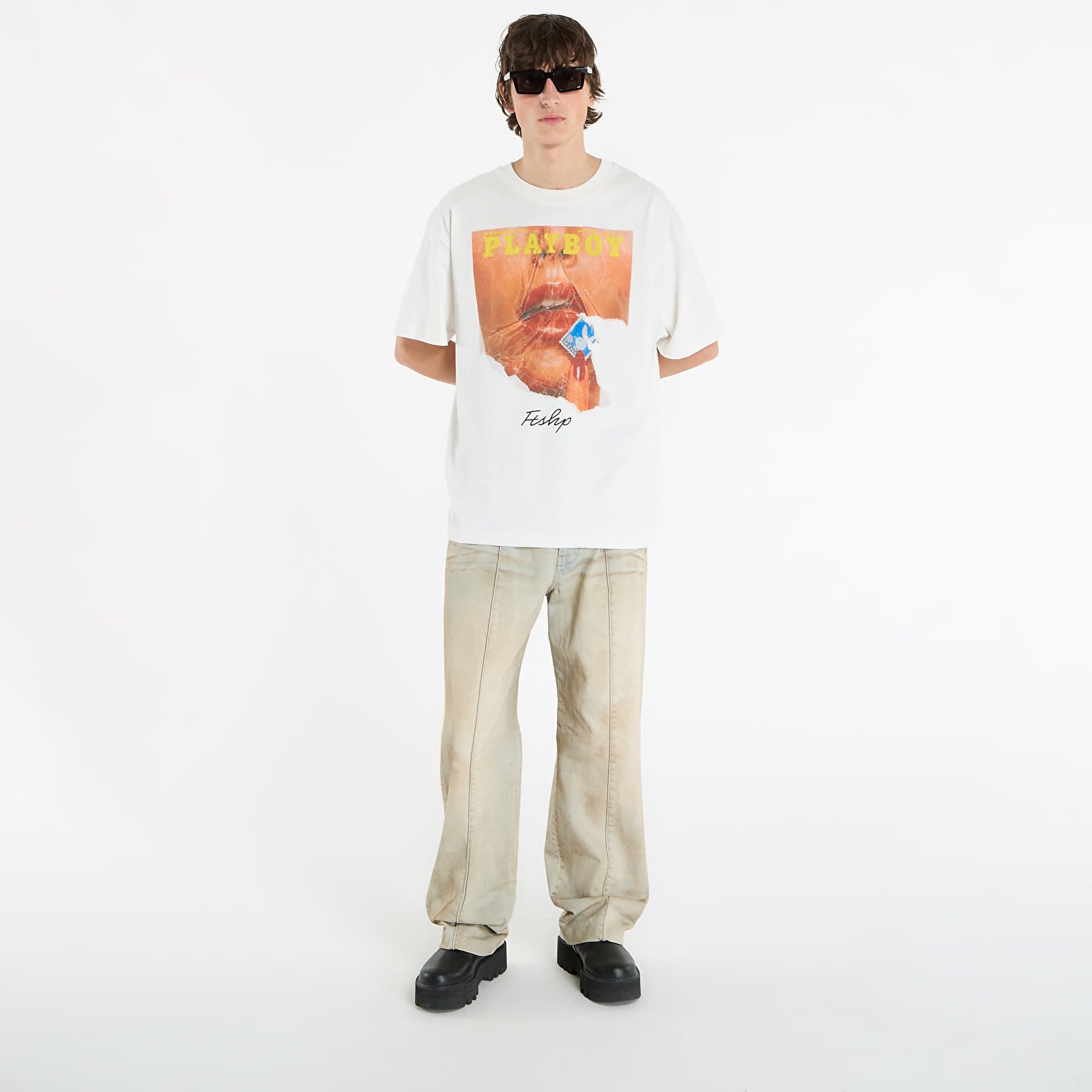 T-paidat Playboy x FTSHP Cover Tee 1973/4 UNISEX Off-White