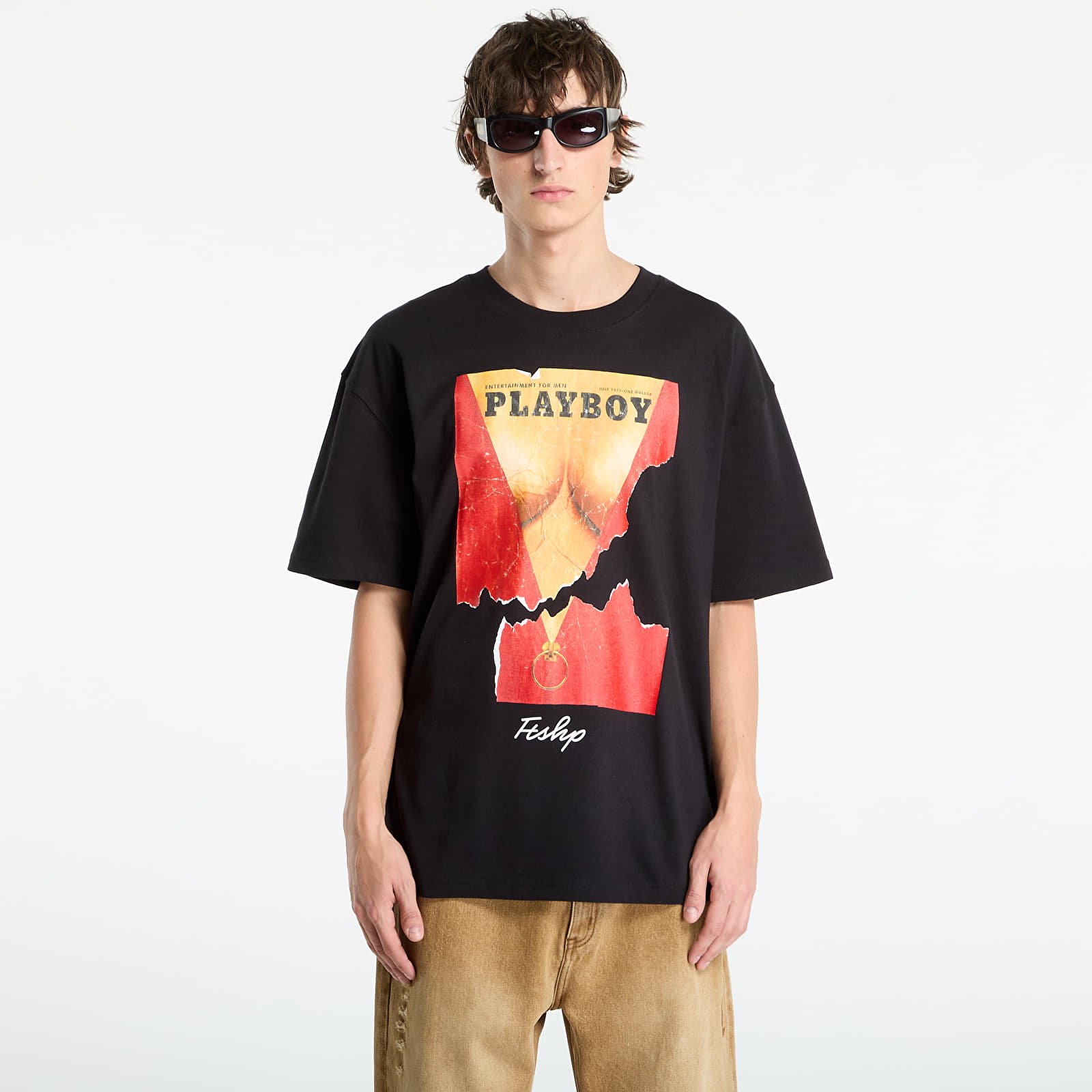 T-paidat Playboy x FTSHP Cover Tee 1973/7 UNISEX Black