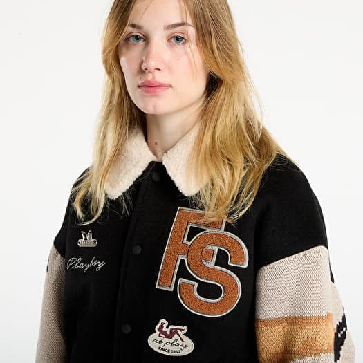 Playboy x dreamteam Logo Coach Jacket ☆Playboy x dreamteam Logo