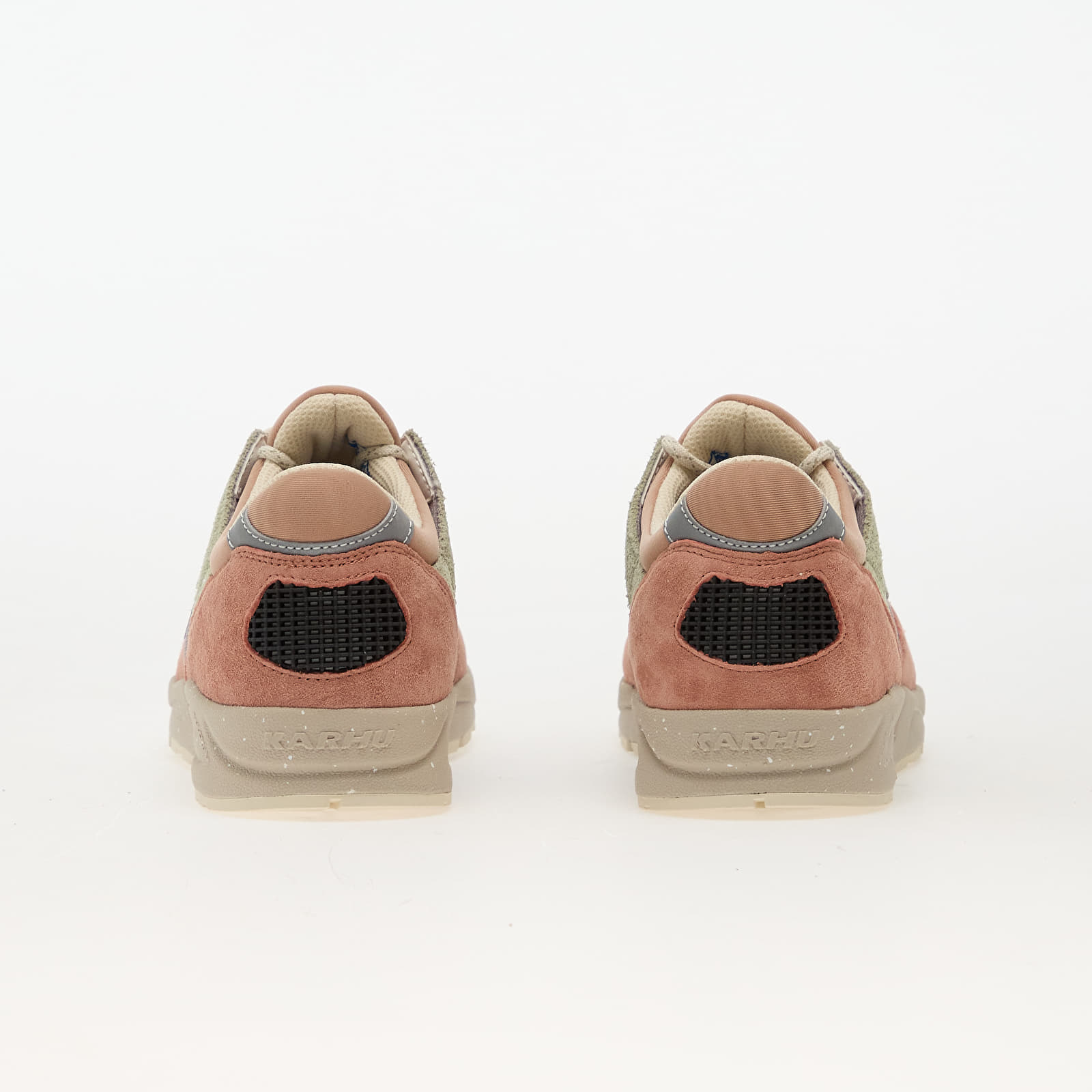 Miesten kengät Karhu Aria 95 Warm Taupe/ Fig