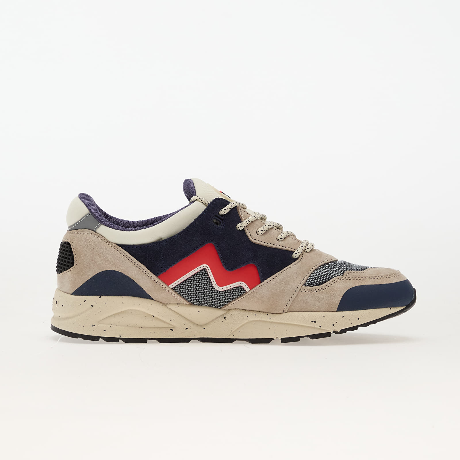 Moški čevlji Karhu Aria 95 Silver Lining/ Fiery Red