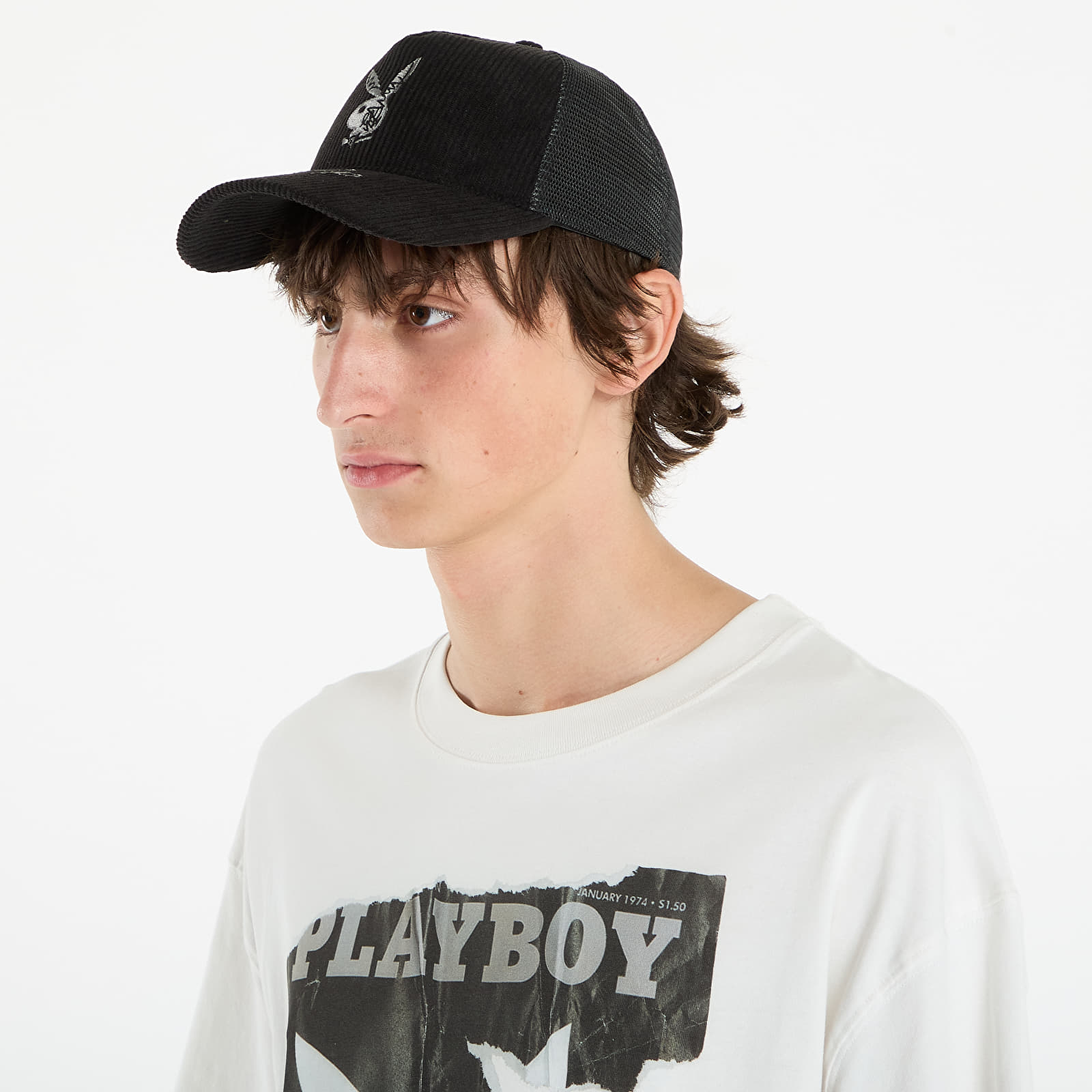 Miesten lippikset PLAYBOY x FTSHP Corduroy Trucker Black