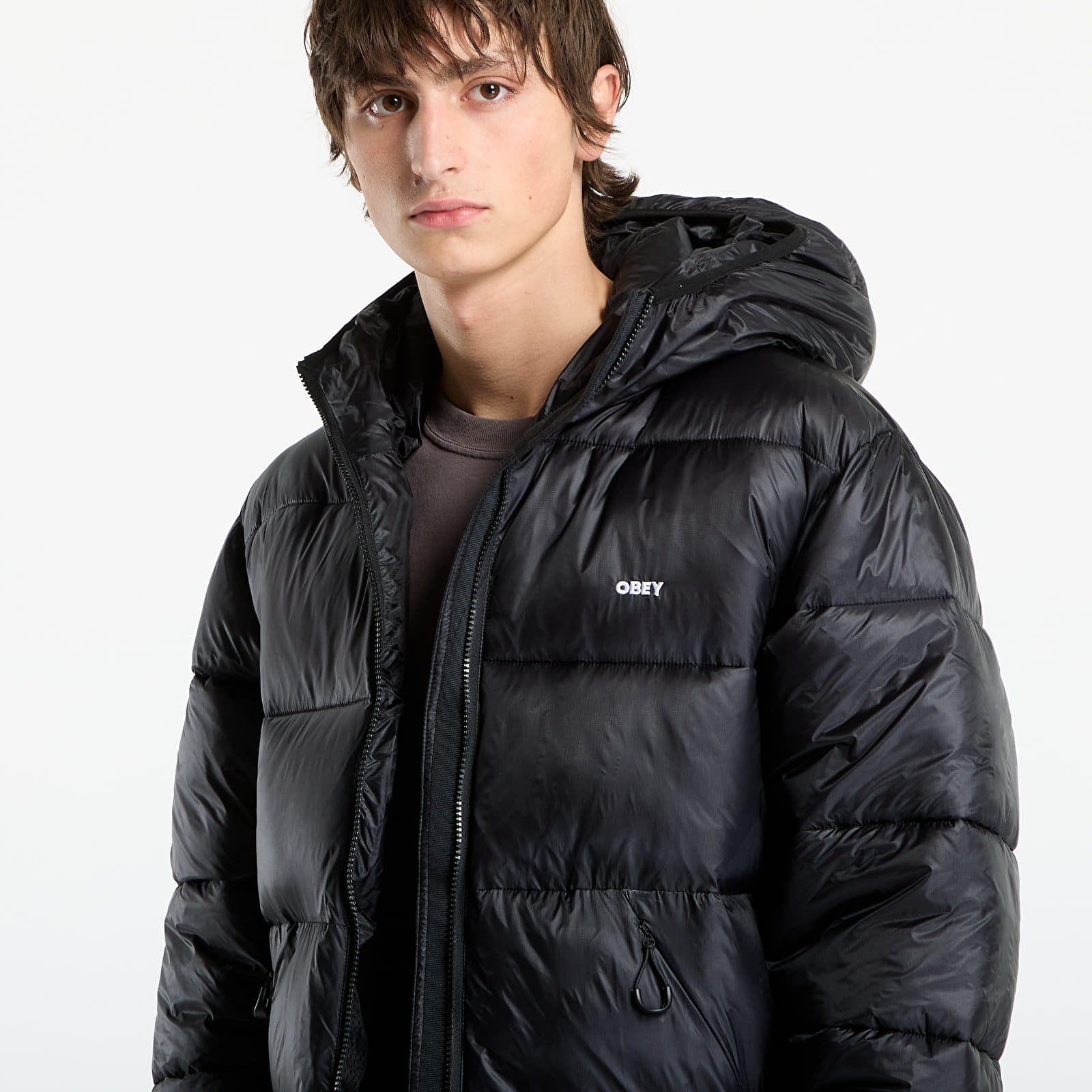 Miesten takit OBEY Stratus Puffer Jacket Black