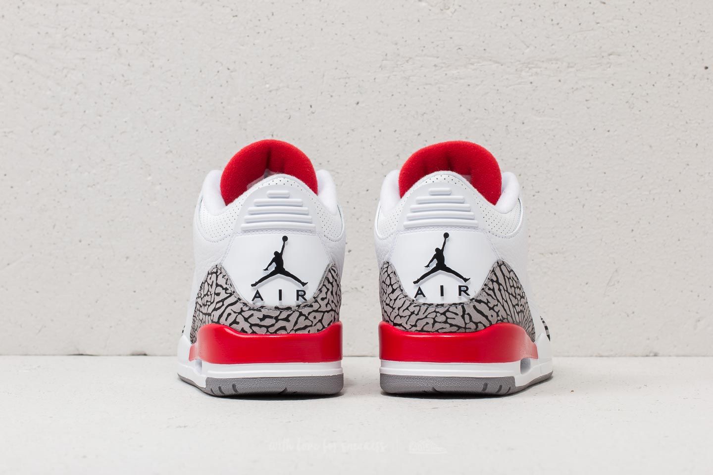 Zapatillas Hombre Air Jordan 3 Retro "Katrina" White/ Fire Red/ Cement Grey