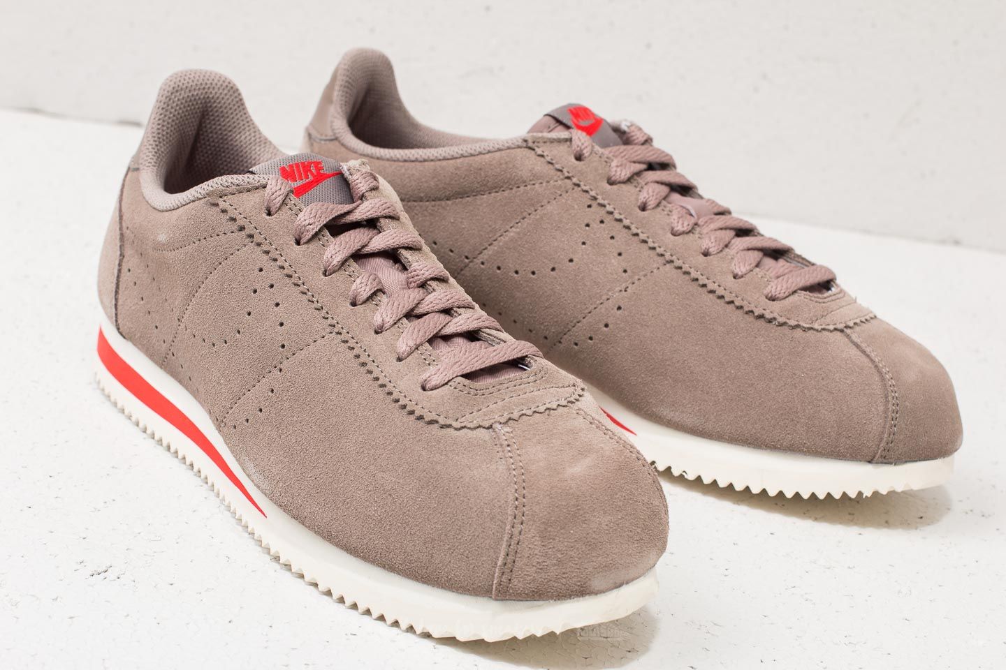 Nike classic cortez suede sale