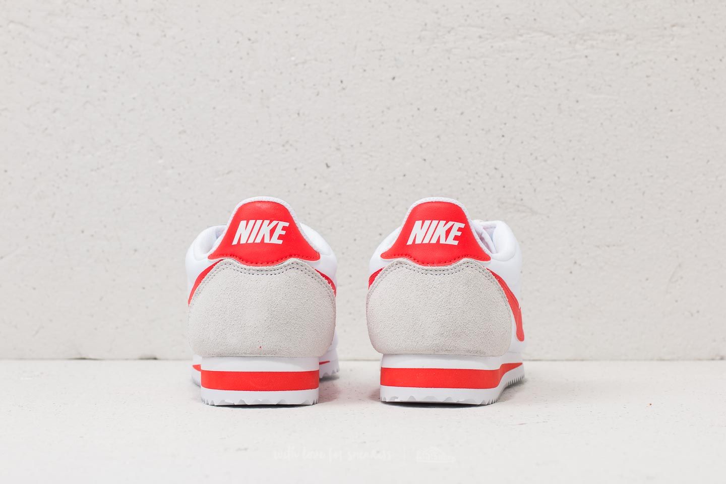 Men s shoes Nike Classic Cortez Nylon White Habanero Red