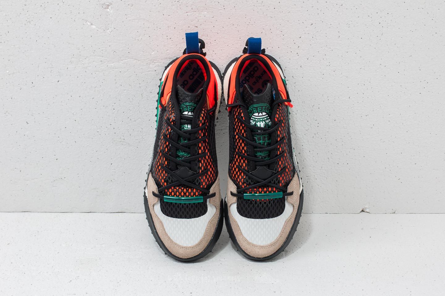 Herren Sneaker und Schuhe adidas x Alexander Wang Reissue Run Solid Red Core Black Bright Green Footshop