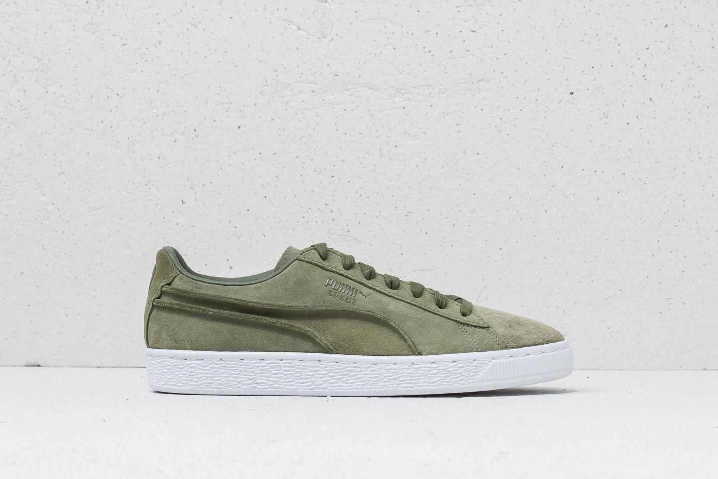 Men s shoes Puma Suede Classic Exposed Seams Capulet Olive Footshop