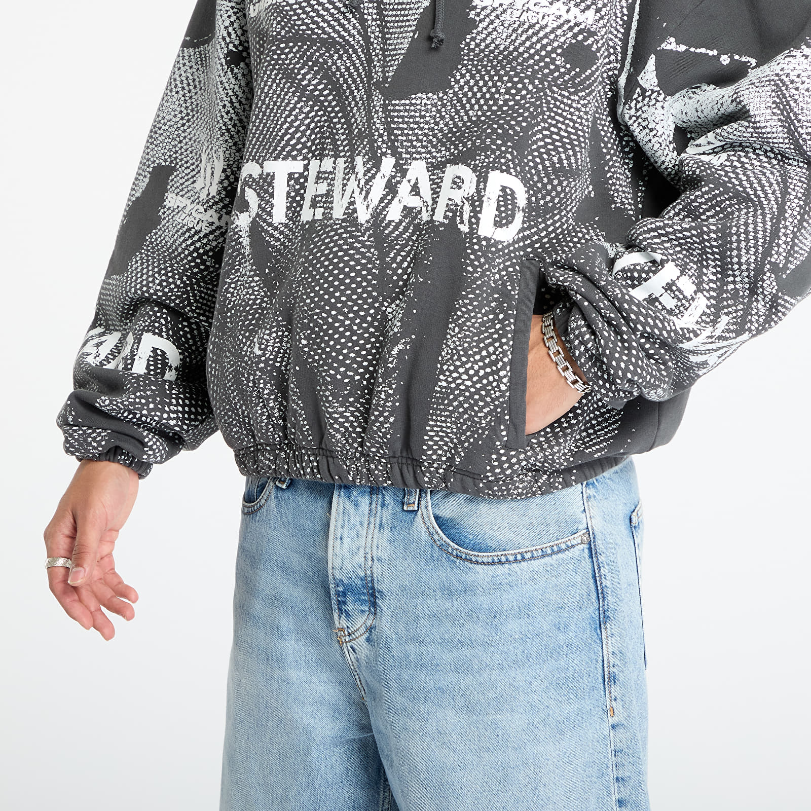 Hupparit ja collegepaidat Umbro Steward Vest Masked Hoodie Dark Grey