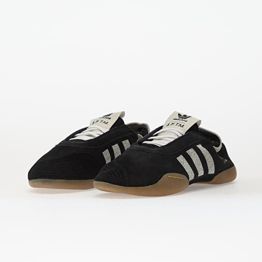 Women's shoes adidas x Song For The Mute Taekwondo Mei W Core