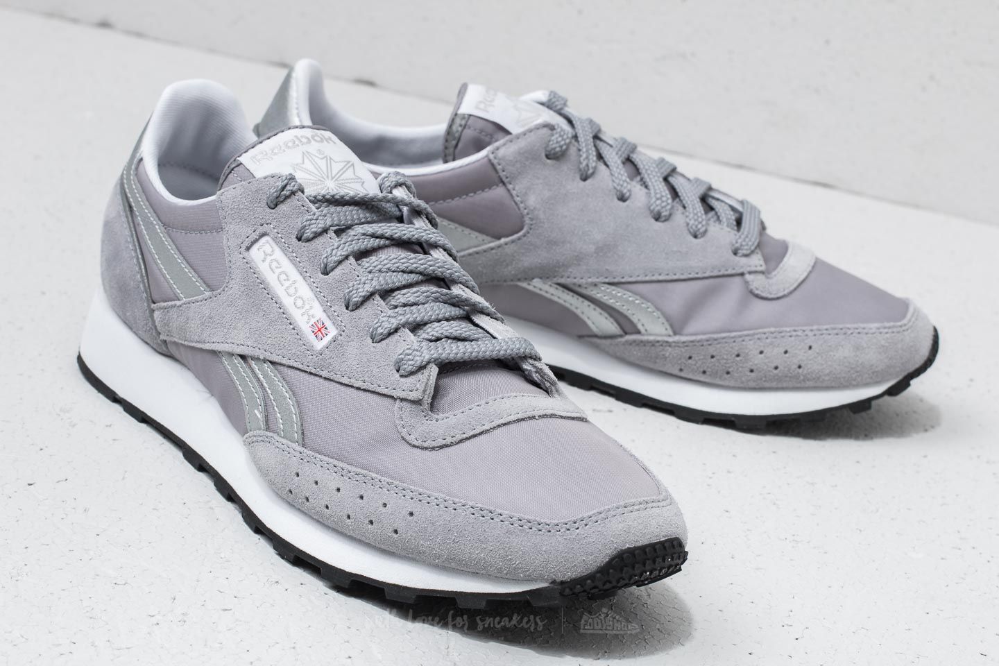 Reebok classic 83 grey discount