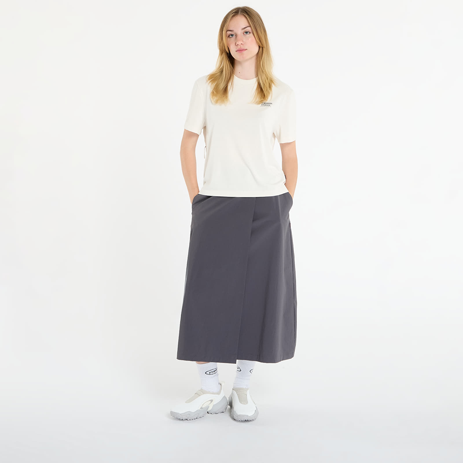 Krila  Pas Normal Studios Women's Off-Race Tech Skirt Steel