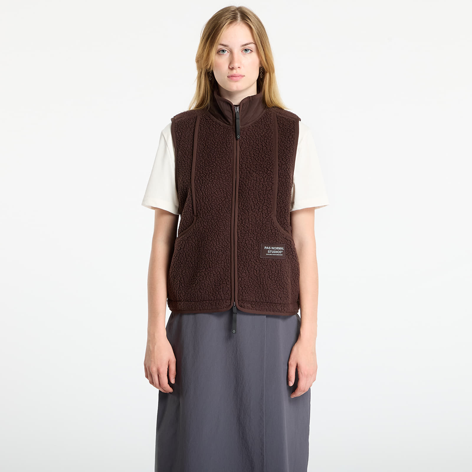 Vests Pas Normal Studios Women's Off-Race Pile Fleece Vest Light Brown