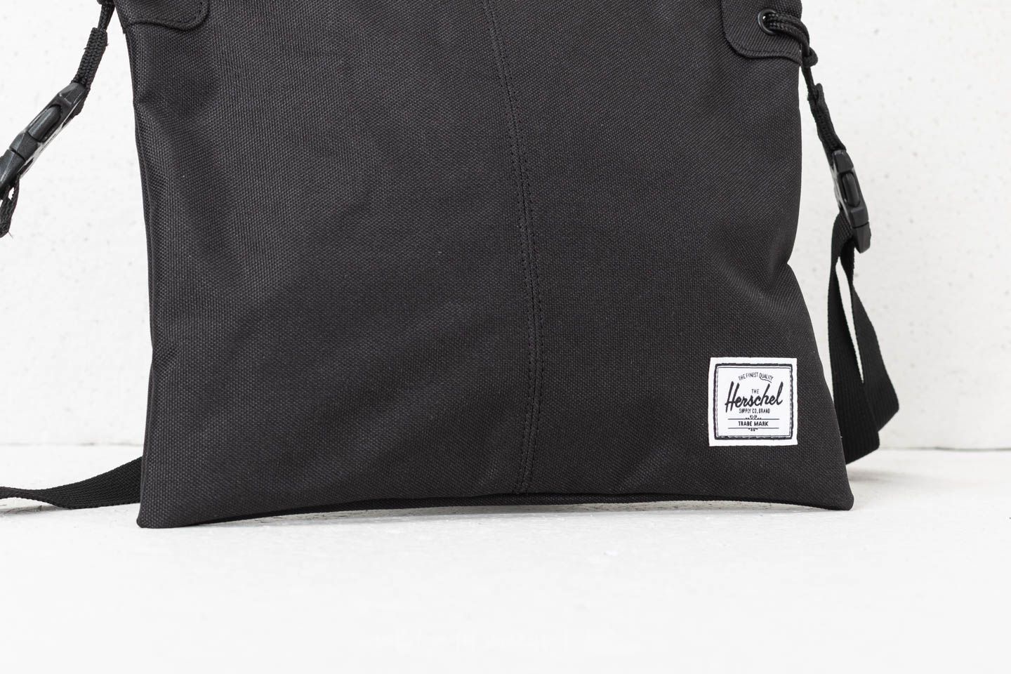 Crossbody bags Herschel Supply Co. Alder Crossbody Black