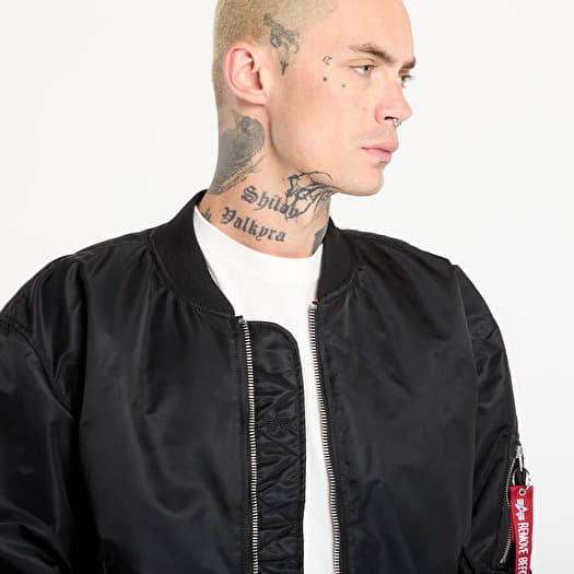 Jackets Alpha Industries MA-1 CS Black/Black (136136-515) | Footshop Jackets Alpha Industries MA-1 CS Black/Black (136136-515) | Footshop