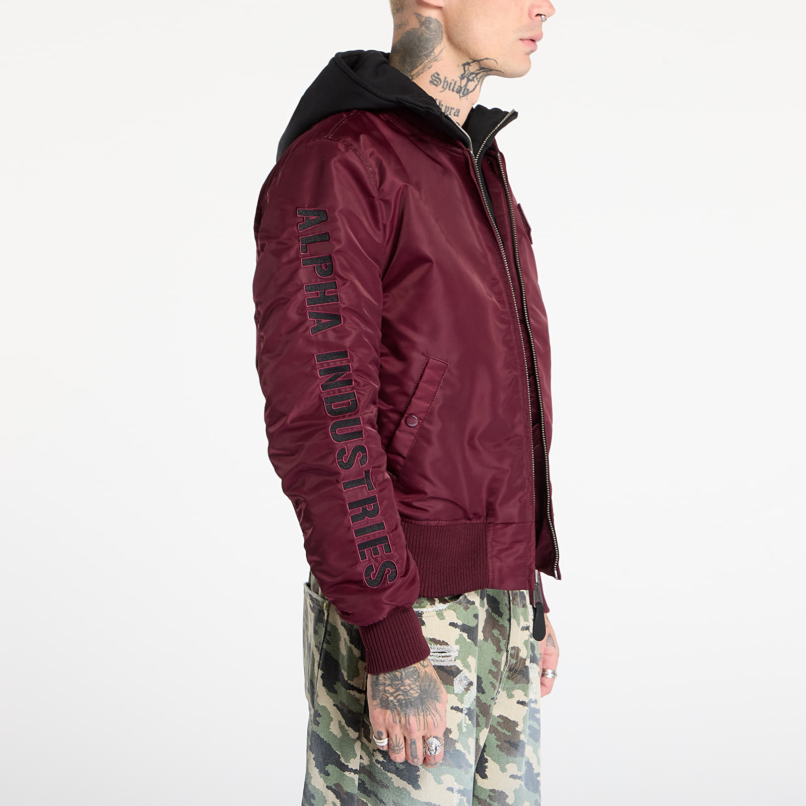 Якета Alpha Industries MA-1 D-Tec Sleeve Embroidery Dark Cherry