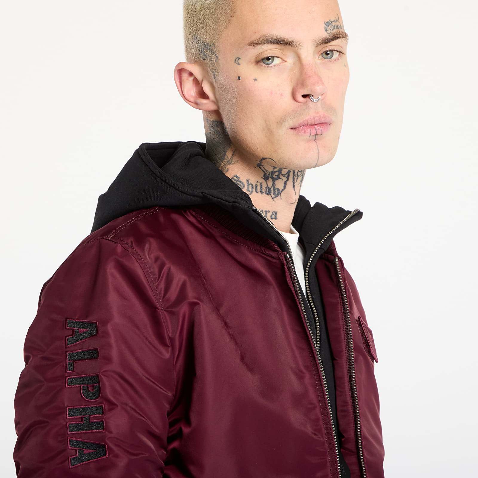 Якета Alpha Industries MA-1 D-Tec Sleeve Embroidery Dark Cherry
